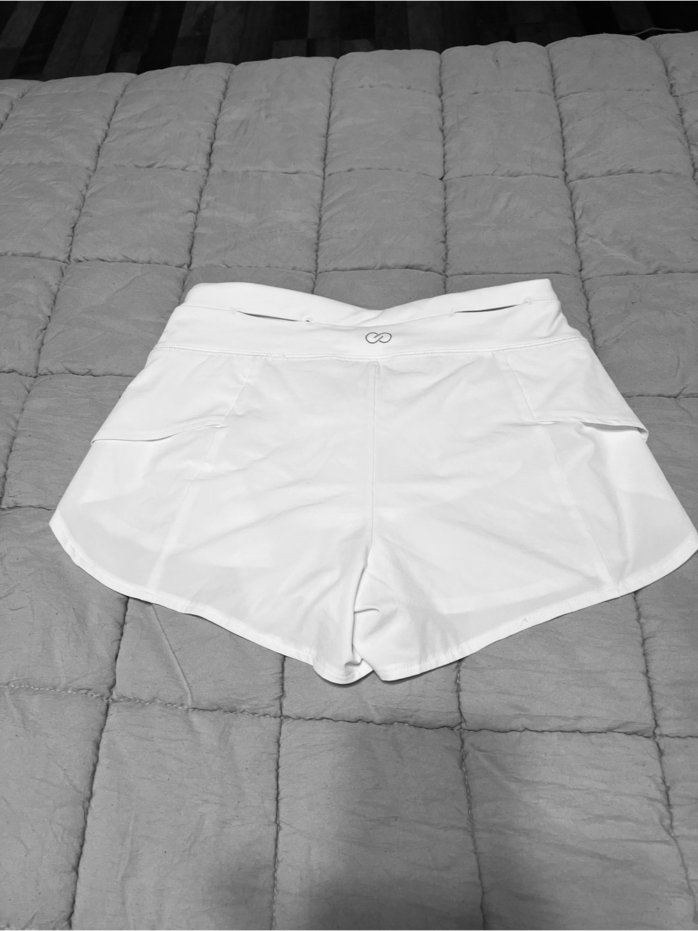 CALIA by Carrie Underwood White Layered Ruffle Skort - Picture 2 of 5